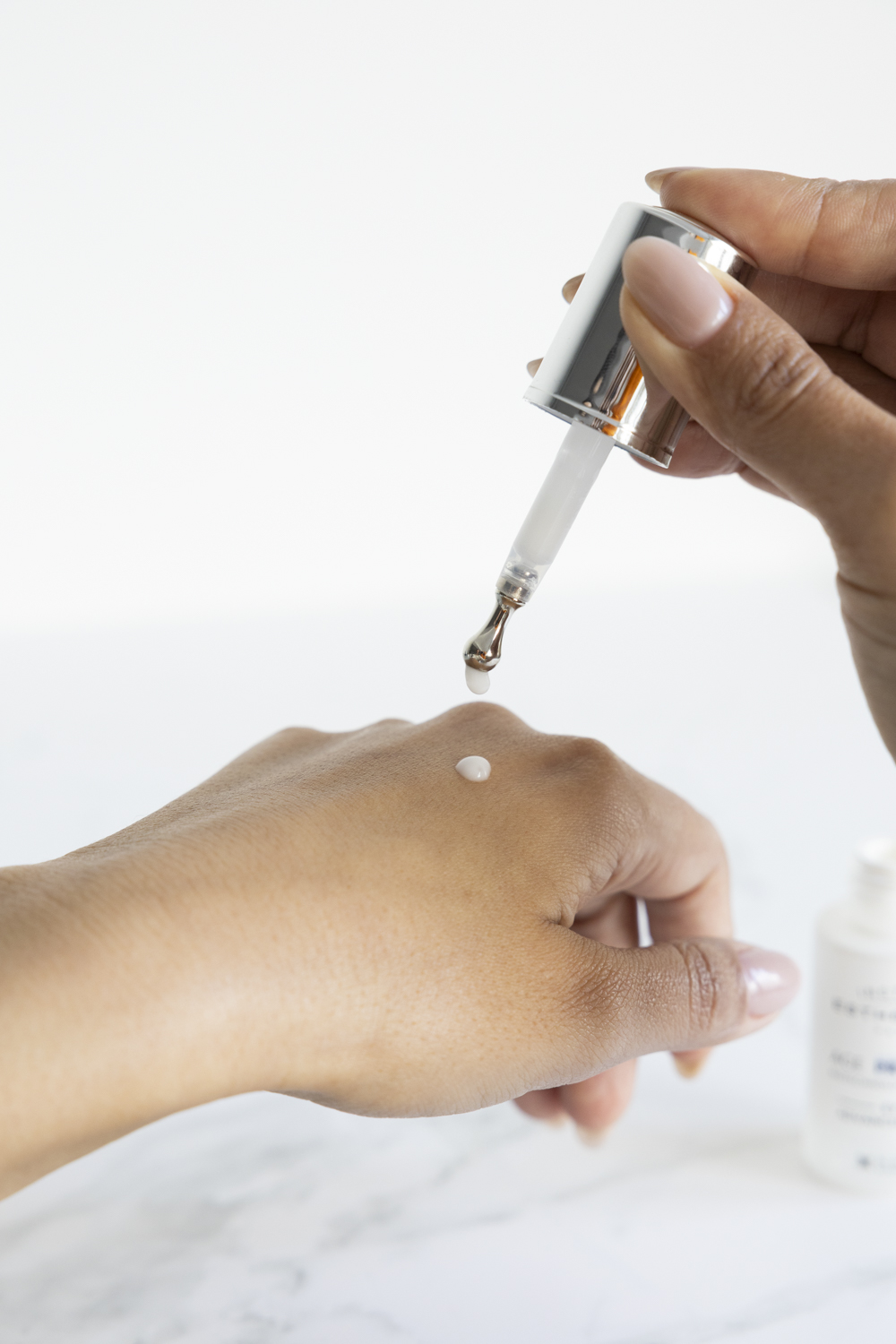 Age Proteom Eye Serum Esthederm